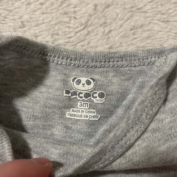 (3 for $10) rococo grey bodysuit - Picture 3 of 3